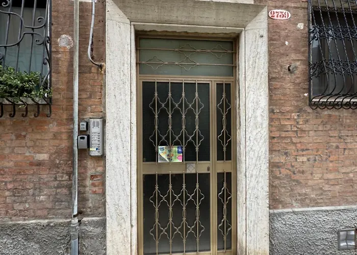 Celestia Terrazza Canal View Apartmán *